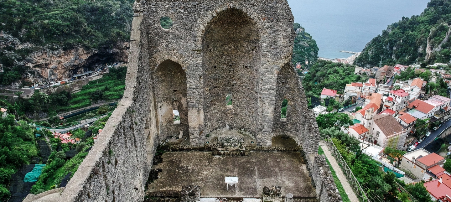 vestuves italijoje, vestuves neiprastoje vietoje, vestuves po atvirumi dangumi, isskirtines vietos vestuvems