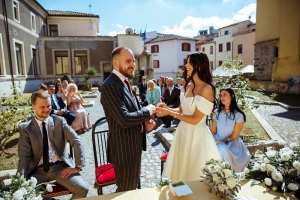 civiline santuoka italijoje, civiline santuoka, isvaziuojamoji civiline santuoka, civiline santuoka uzsienyje, civiline santuoka lauke