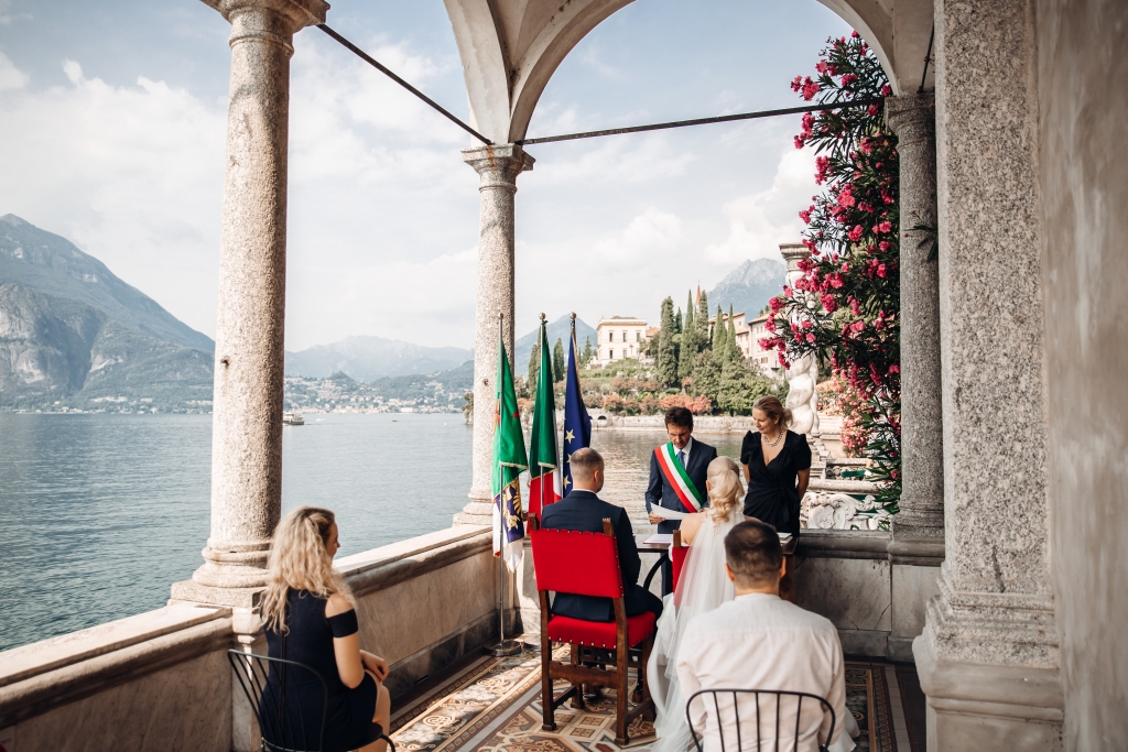 vestuviu planuotoja dovile,vestuves prie komo ezero, vestuves italijoje